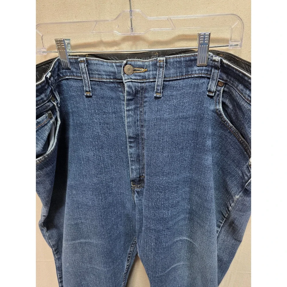 Wrangler Regular Fit Mens Blue Denim Jeans 44x30 96CFWSW Stretch Medium Wash